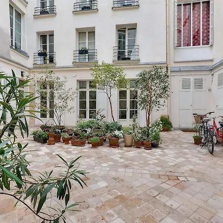 Appartamento Design In Le Marais *